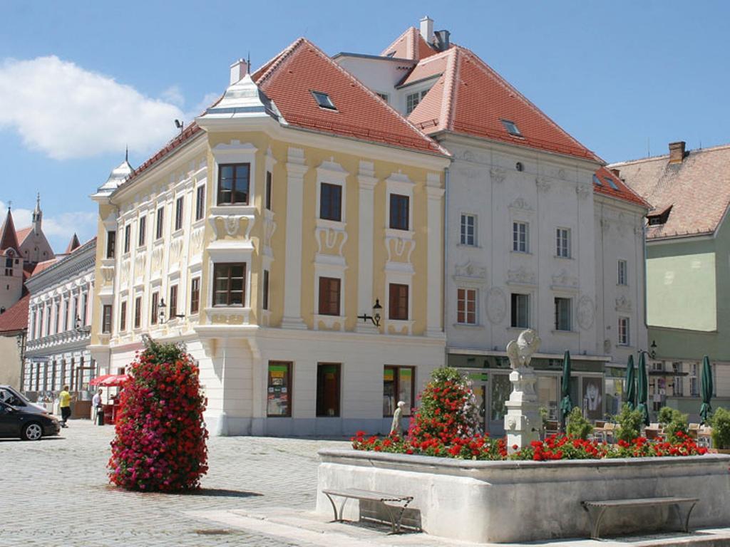 Stadthotel Eggenburg Exteriör bild